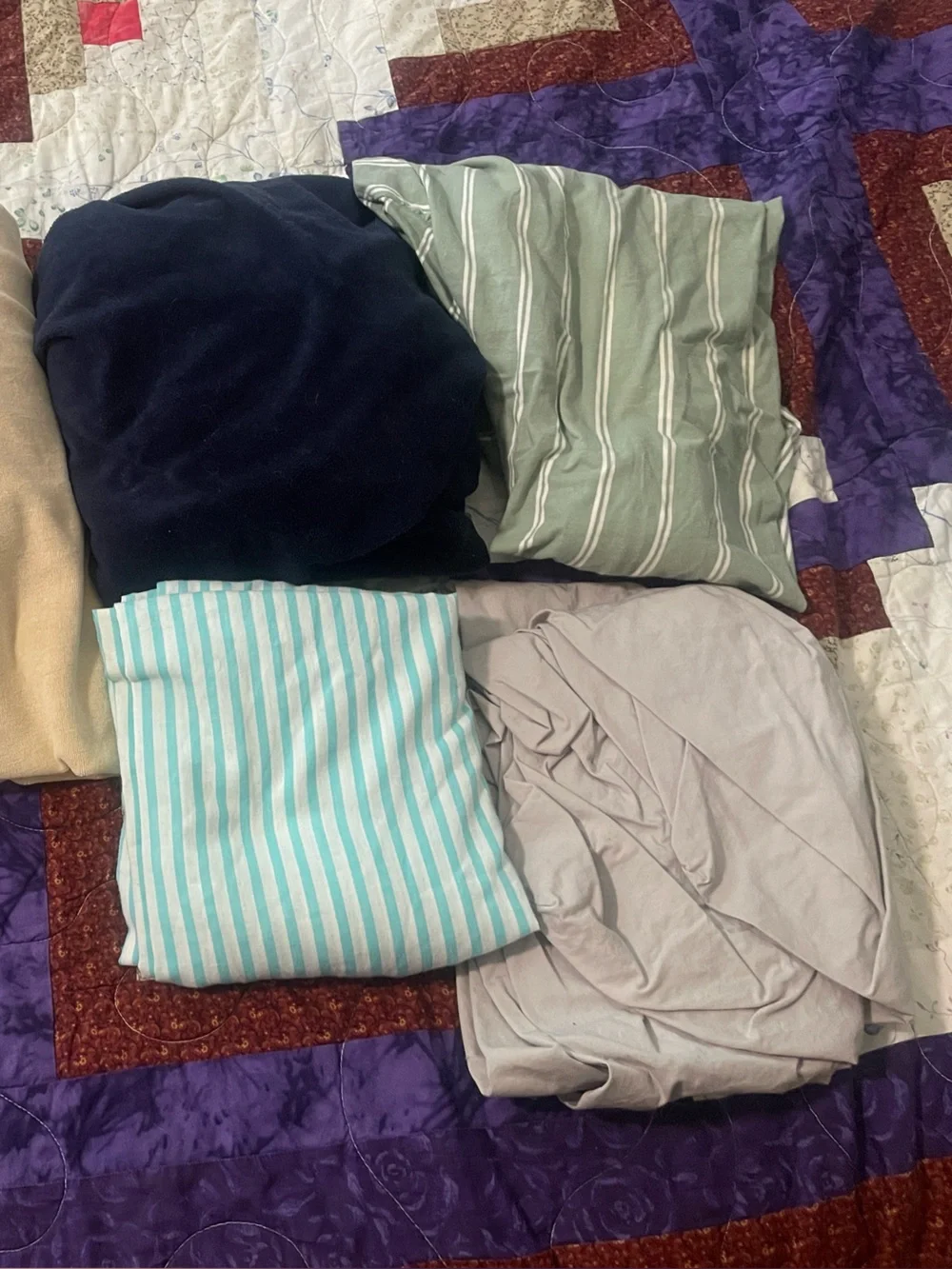 Crib fitted sheets